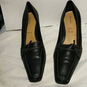 Amalfi Blue leather pump -size 10.5 New